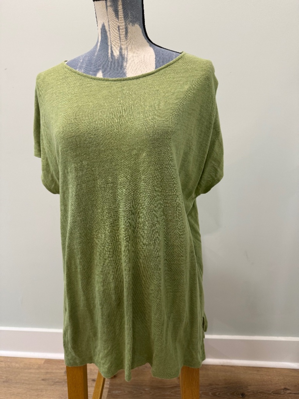 Chico's Slub Linen Top in Sage Green Size Large